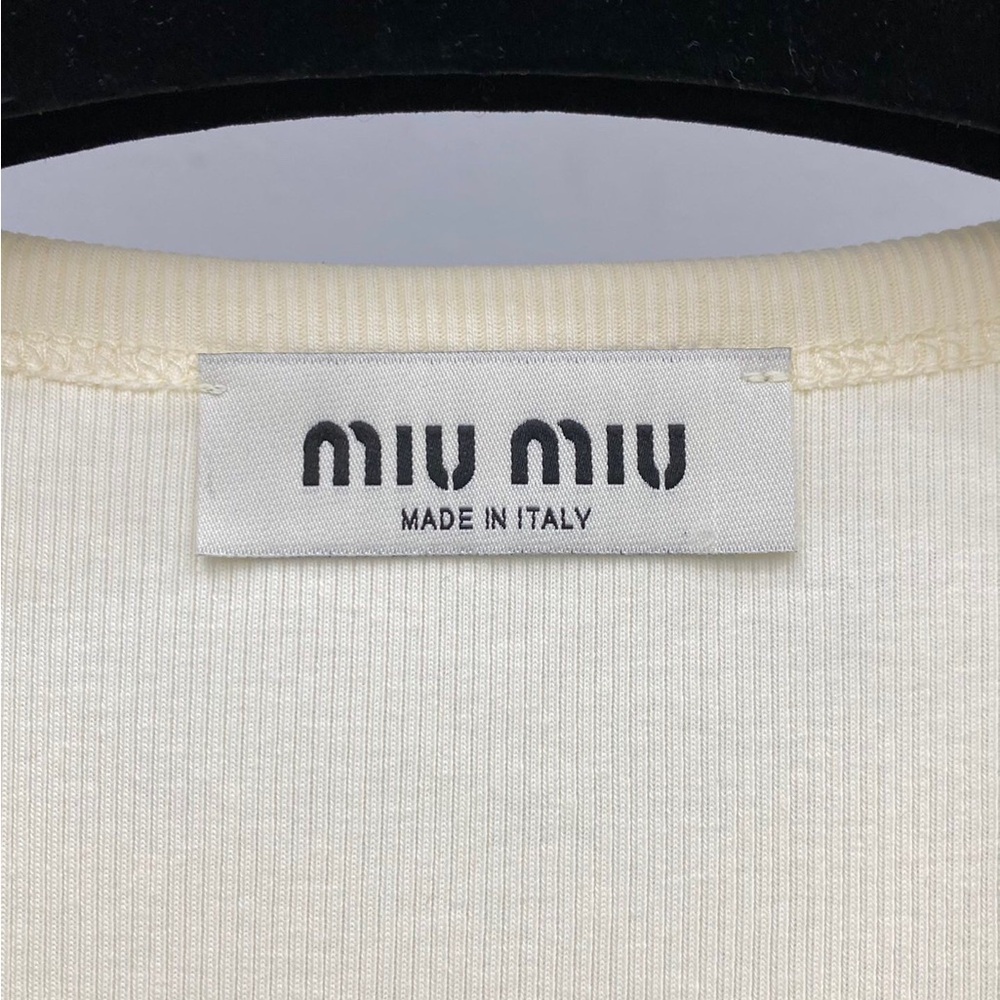 Miu Miu Cream Tank Top with Purple Accents - Picture 5 of 8
